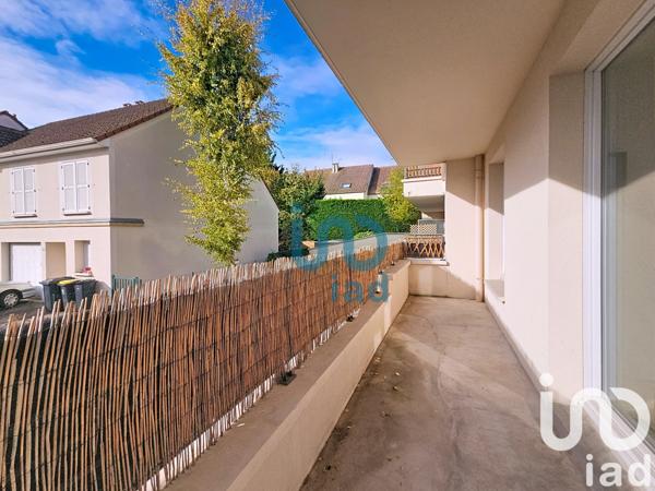 Location appartement 3 pièces 67 m² Mantes-la-Ville