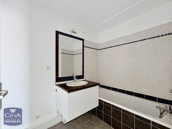 Appartement à vendre 3 pièces 63.45m² Nîmes (30000)