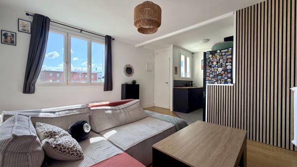 BEAUSEJOUR – Appartement T3 avec balcon exposé sur le jardin de la copropriété