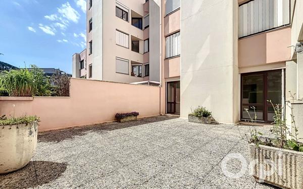 Appartement à vendre    5 pièces • 103,03 m2 Villeurbanne