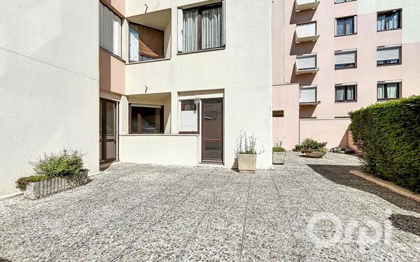 Appartement à vendre    5 pièces • 103,03 m2 Villeurbanne