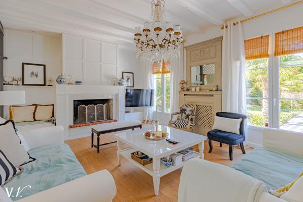 VILLA FAMILIALE AVEC ACCES DIRECT A LA FORET - MERIGNAC