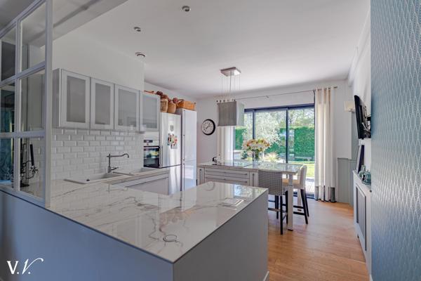VILLA FAMILIALE AVEC ACCES DIRECT A LA FORET - MERIGNAC