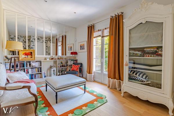 VILLA FAMILIALE AVEC ACCES DIRECT A LA FORET - MERIGNAC