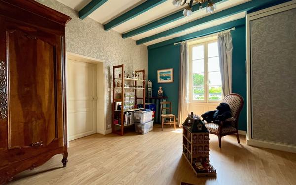 Maison à vendre    6 pièces •  Fressines