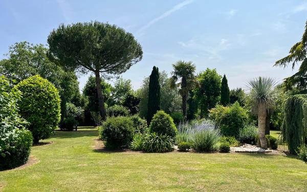 Maison à vendre    6 pièces •  Fressines