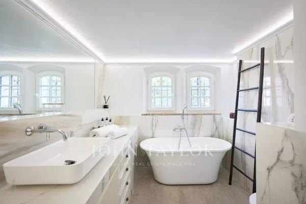 Mougins - villa vue mer et Estérel - domaine sécurisé