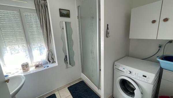 Saint-Pierre Quiberon - Centre-ville Appartement 4 chambres, jardin, garage et stationnement  - Rare sur le marché !