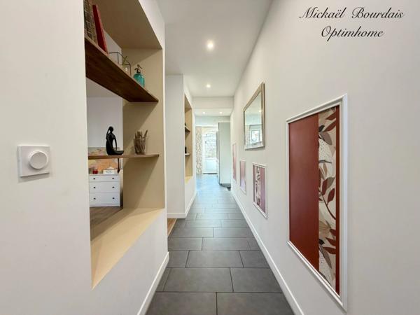 Maison de ville – 158 m² habitables – Centre du Lude – Classe D – Cour fermée – Grenier aménageable