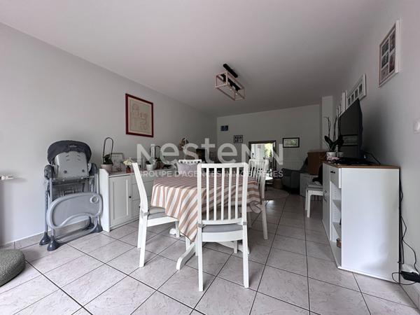 Appartement à vendre à Vannes T2 avec terrasse, box fermé en sous-sol et parking extérieur