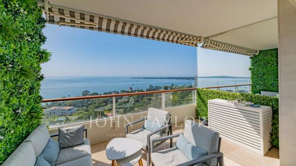 Cannes Californie - Appartement rénové vue panoramique