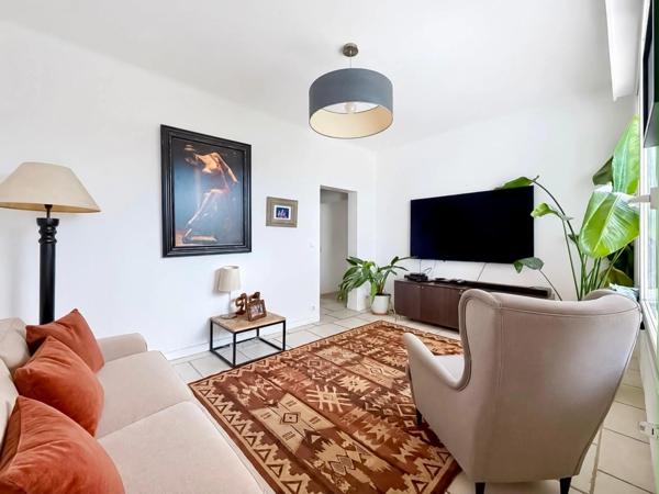 Maison à vendre 7 pièces COLLONGES SOUS SALEVE (74)