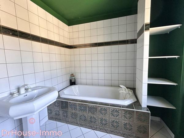 Maison à vendre 6 pièces de 205 m²