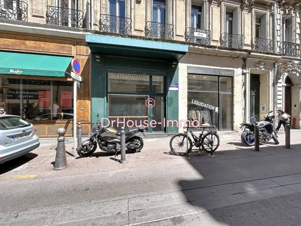 Commerce à louer 2 pièces de 52 m²