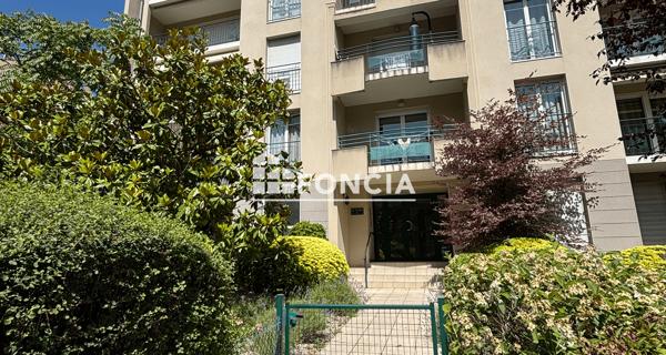 À vendre Studio 28.57 m² - Royat 63130