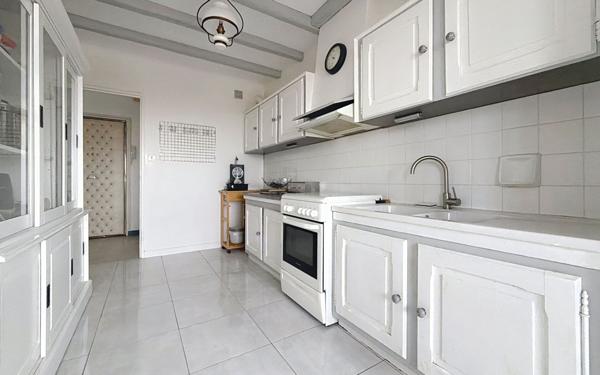 Appartement à vendre    4 pièces •  Aytré