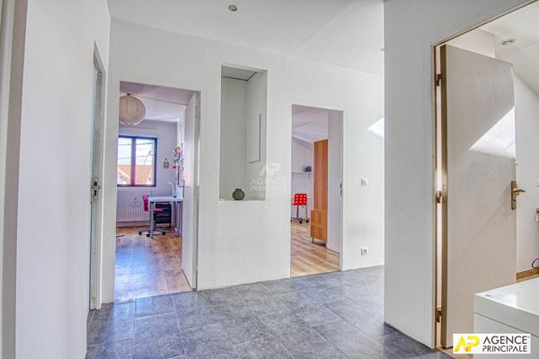 Versailles Porchefontaine Maison 9 pîèces environ 180 m² habitables sur parcelle de 330 m² 1 195 000 € **  - Référence  28223