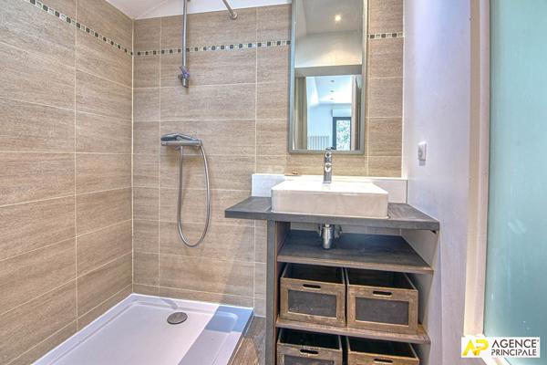 Versailles Porchefontaine Maison 9 pîèces environ 180 m² habitables sur parcelle de 330 m² 1 195 000 € **  - Référence  28223