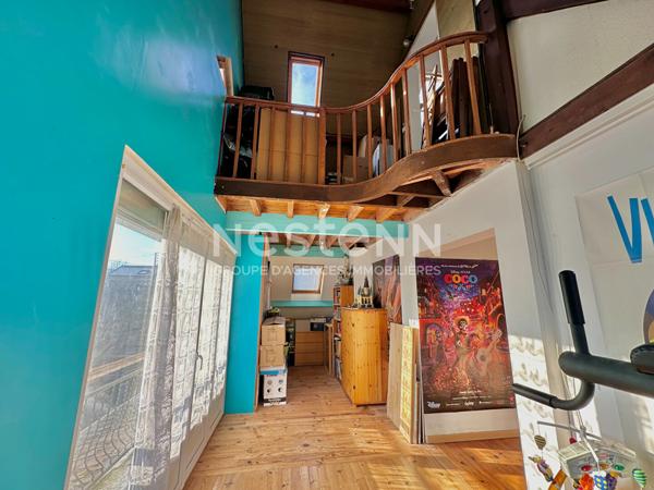 Nestenn Igny - Maison Familiale 170 m² de 8 Pièces, Secteur très recherché proche place de la Ferme, 5 chambres, double séjour avec accès direct terrasse et jardin, DPE C, Proche des Commerces/Transports et Ecoles ( plateau Saclay)