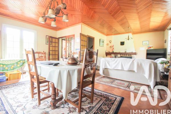 Maison à vendre 4 pièces 161 m² Saint-Affrique