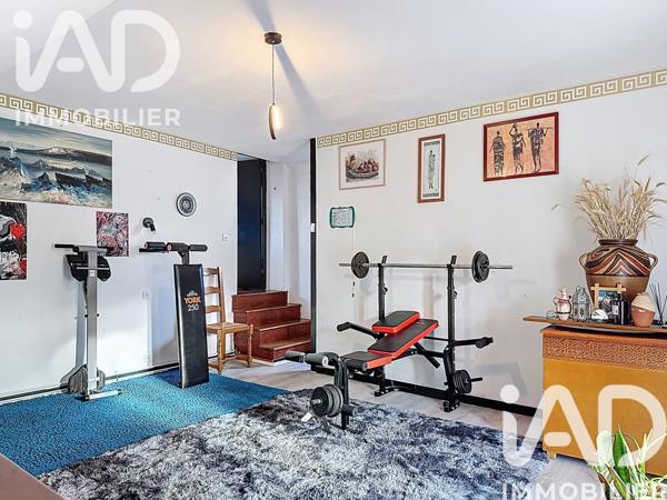 Maison à vendre 6 pièces 117 m² Château-Renard