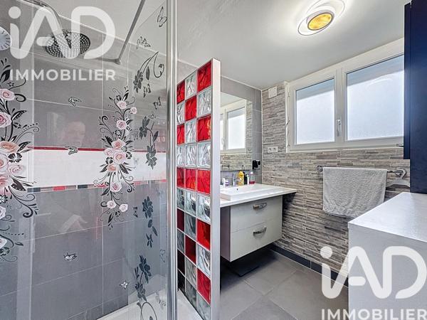 Maison à vendre 6 pièces 117 m² Château-Renard