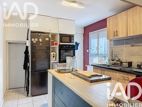 Maison à vendre 6 pièces 117 m² Château-Renard