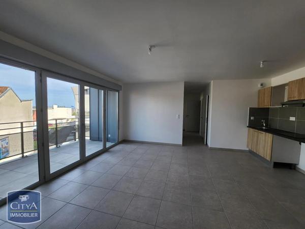 Appartement à louer 3 pièces 65.49m² Limoges (87000)