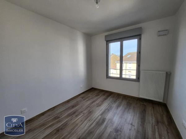Appartement à louer 3 pièces 65.49m² Limoges (87000)