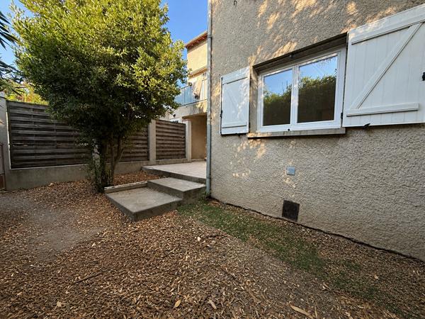 APPARTEMENT DEUX CHAMBRES RENOVE AVEC JARDIN