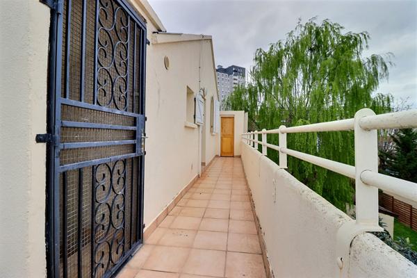 Appartement 2 pièce(s) refait à neuf avec terrasse - Centre de colombes - 24m2