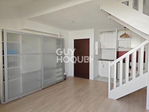 APPARTEMENT TYPE 2 DUPLEX BALCON PARKING COUVERT CELLIER METRO SAINT AGNE