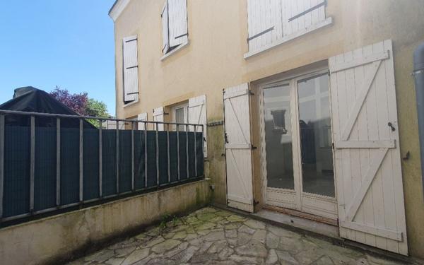 Appartement à louer    1 pièce • 24,51 m2 Périgny