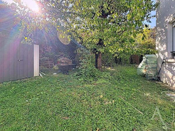EXCLUSIVITÉ - Charmante Maison avec Jardin Arboré située à Mantes-la-Ville