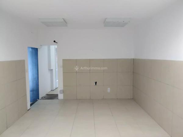 Location Local commercial 3 pièces à Carmaux