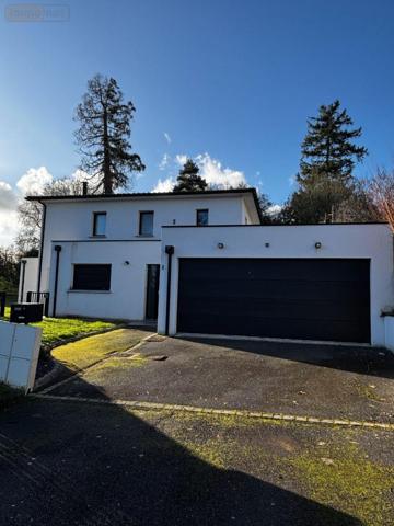 Maison individuelle à vendre à Fougères en Ille-et-Vilaine (35300), ref : 35034-1346 Montaubert