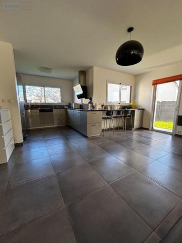 Maison individuelle à vendre à Fougères en Ille-et-Vilaine (35300), ref : 35034-1346 Montaubert