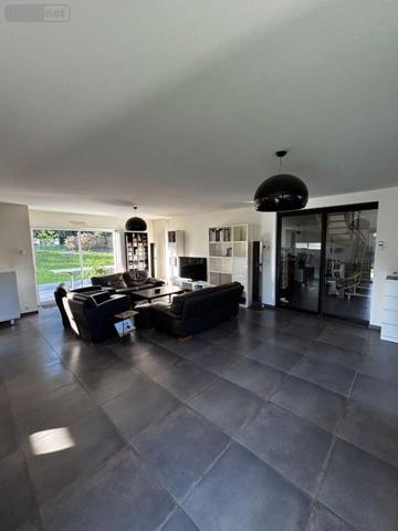 Maison individuelle à vendre à Fougères en Ille-et-Vilaine (35300), ref : 35034-1346 Montaubert