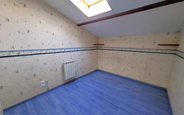 Maison à vendre    5 pièces •  Médis