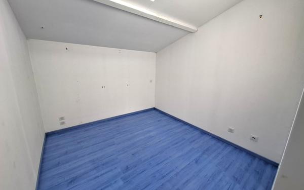 Maison à vendre    5 pièces •  Médis