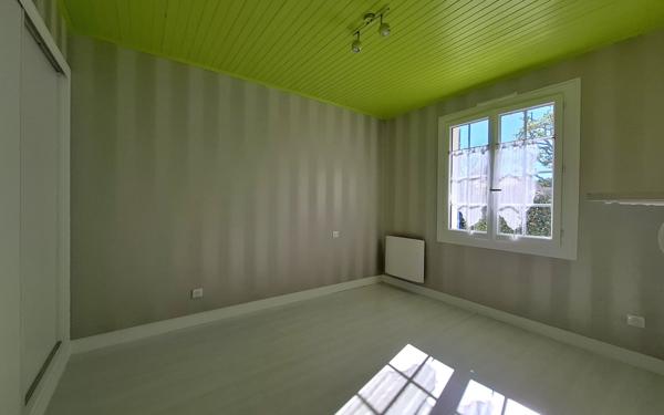 Maison à vendre    5 pièces •  Médis
