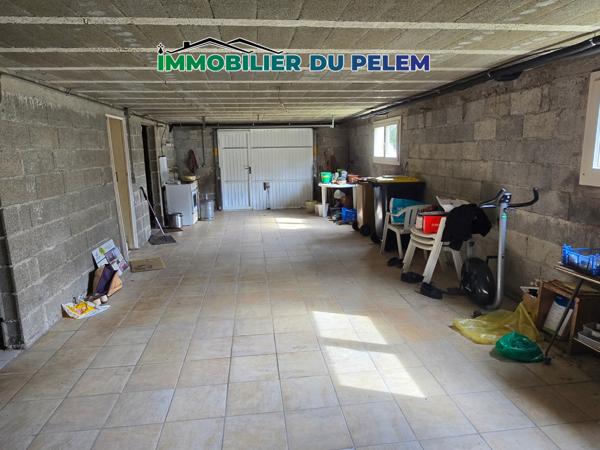 Rostrenen (22110) Maison de plain-pied – 3 chambres – Sous-sol complet – Terrain de 593 m² – Rostrenen
