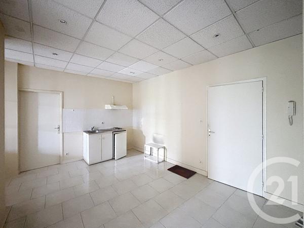 Appartement T2 à vendre  3 pièces - 57,95 m 2   ANGOULEME  - 16