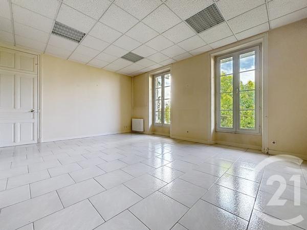 Appartement T2 à vendre  3 pièces - 57,95 m 2   ANGOULEME  - 16