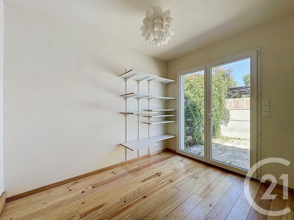 Maison à vendre  4 pièces - 98 m 2   GUJAN MESTRAS  - 33