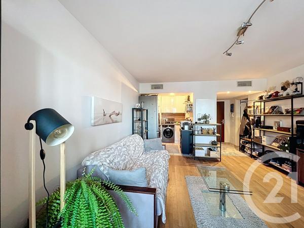 Appartement F2 à vendre  2 pièces - 52,40 m 2   ARCACHON  - 33