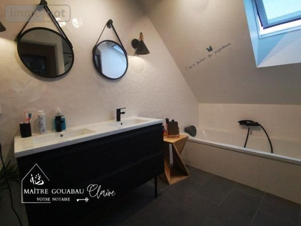 Maison individuelle à vendre à Saint-Berthevin en Mayenne (53940), ref :