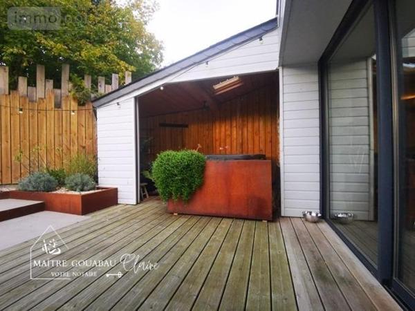 Maison individuelle à vendre à Saint-Berthevin en Mayenne (53940), ref :