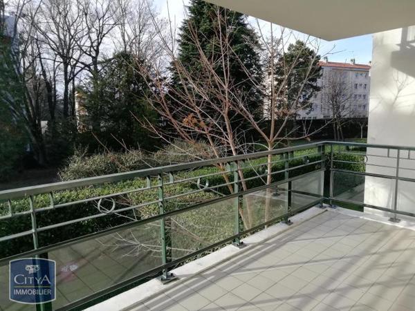 Appartement à louer 4 pièces 90.28m²