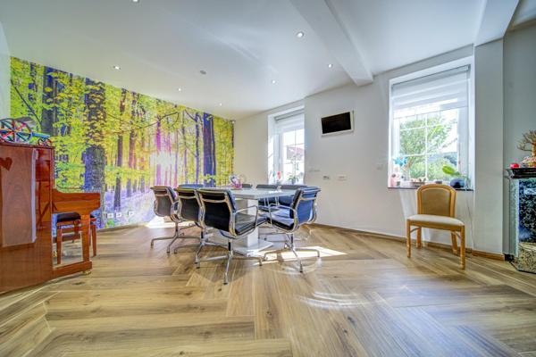 corps de ferme  230 m2 avec box et carriere terrain 4270 m2